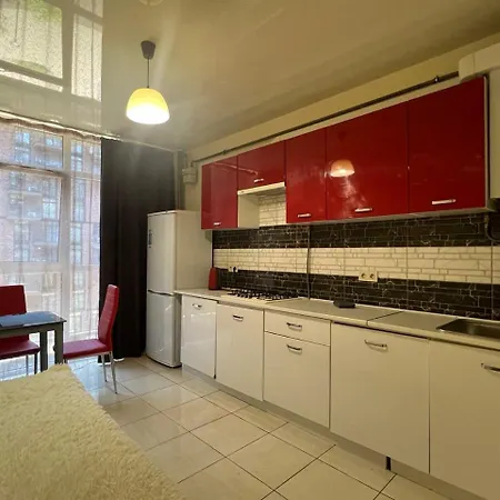 Vip Avalon чорновола 16-з Apartman Lviv