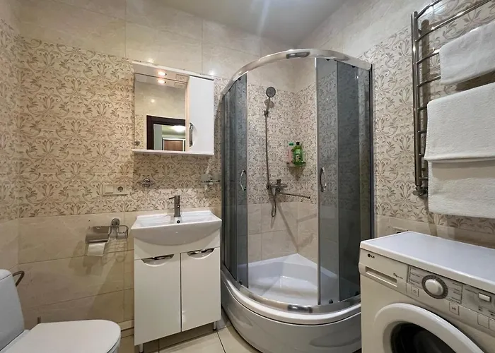 Vip Avalon чорновола 16-з Apartman Lviv