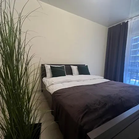 Vip Avalon чорновола 16-з Apartamento *